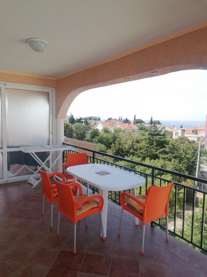 Apartmani Ljubica Utjeha Bagian luar foto