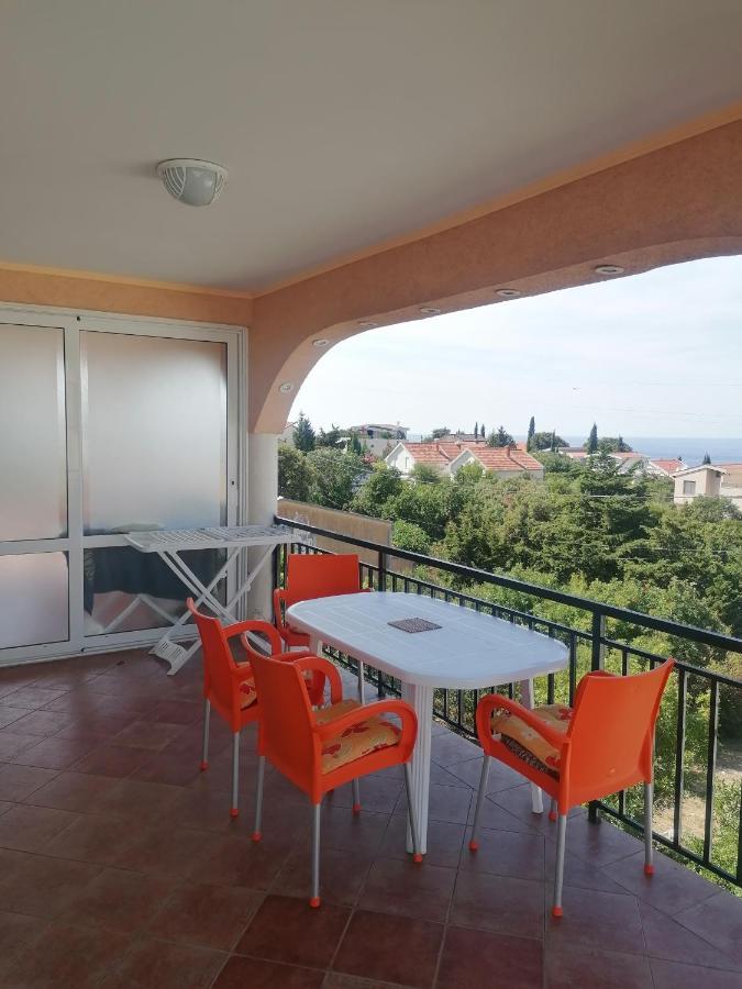 Apartmani Ljubica Utjeha Bagian luar foto