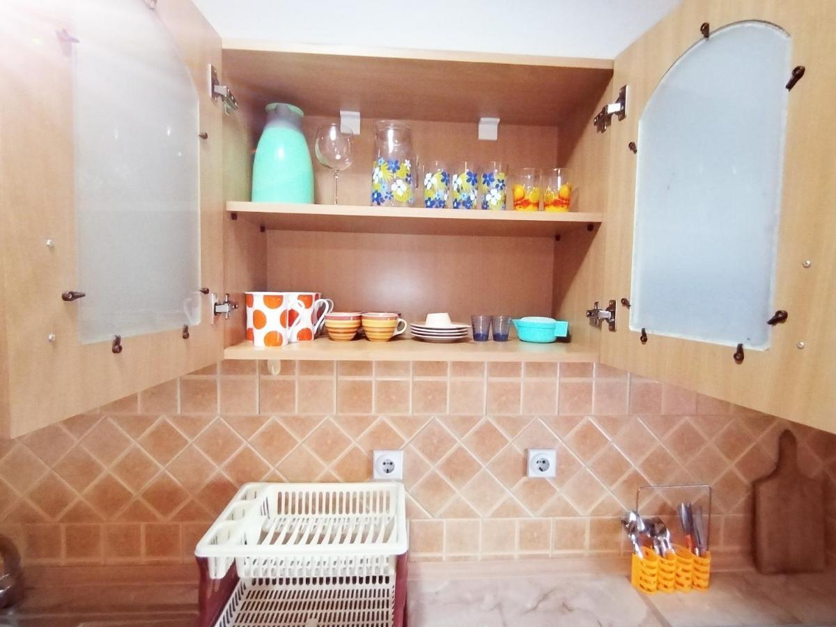 Apartmani Ljubica Utjeha Bagian luar foto