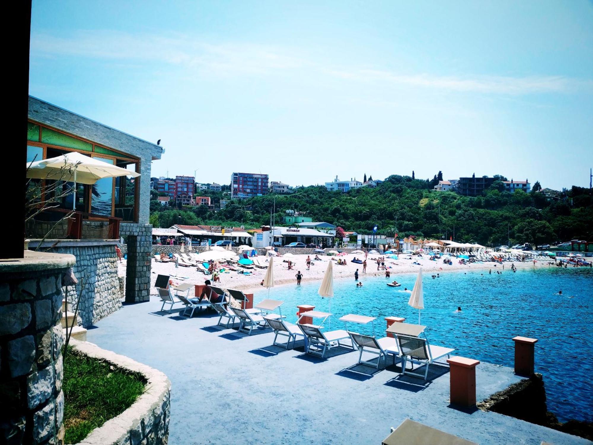 Apartmani Ljubica Utjeha Bagian luar foto