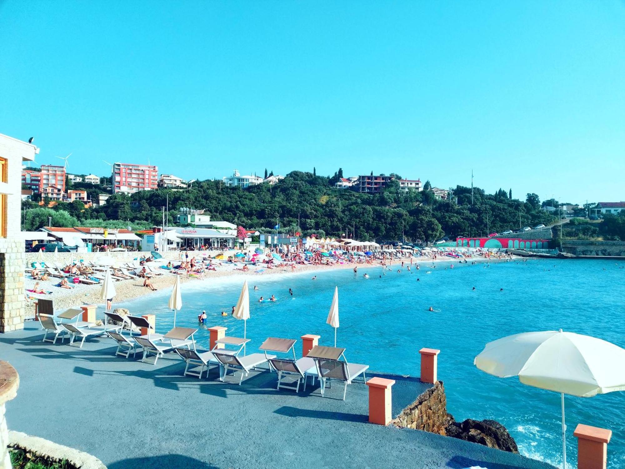 Apartmani Ljubica Utjeha Bagian luar foto