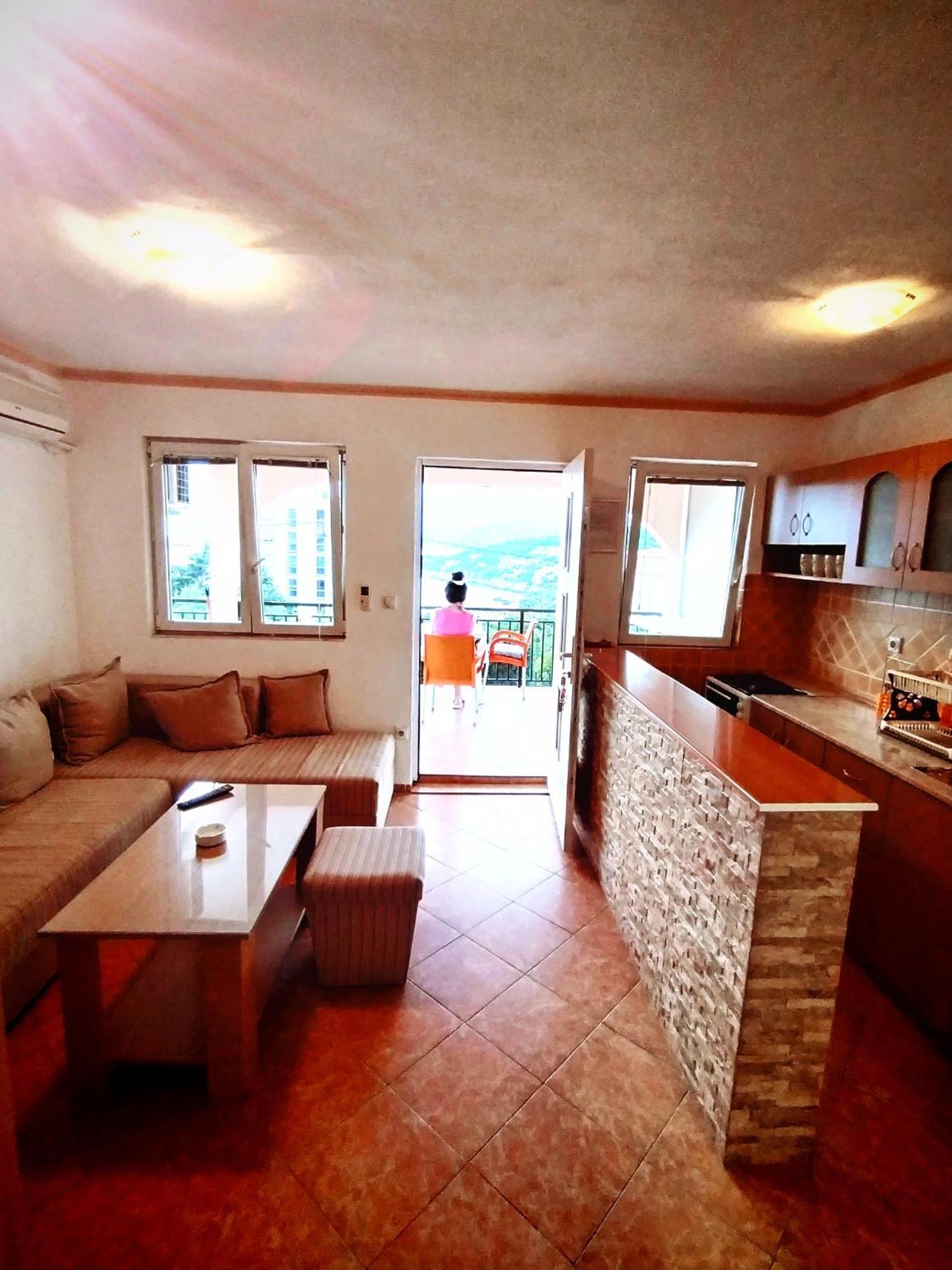 Apartmani Ljubica Utjeha Bagian luar foto